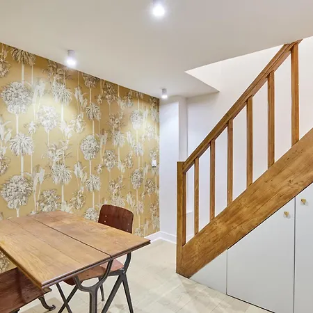 Du Passage Apartment Paris